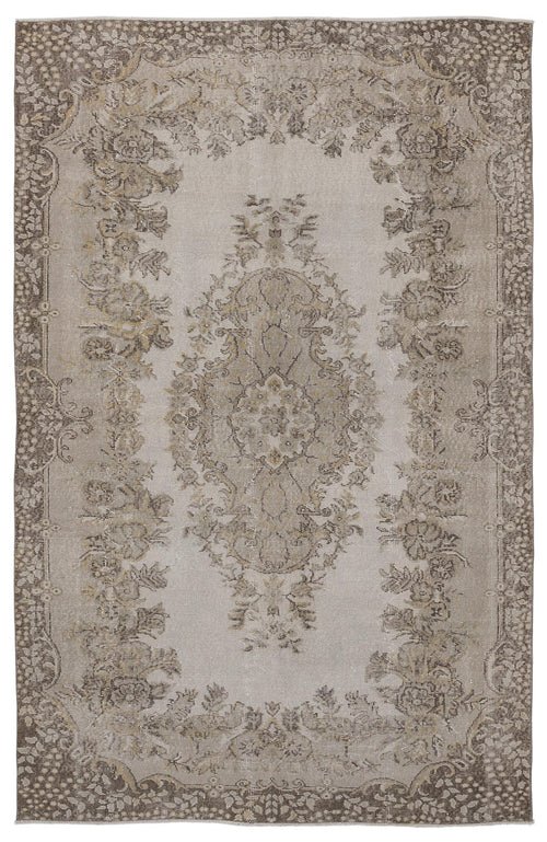 Load image 1 in gallery view. Treex - Vintage Medallion Rug - 5'9 X 9'1