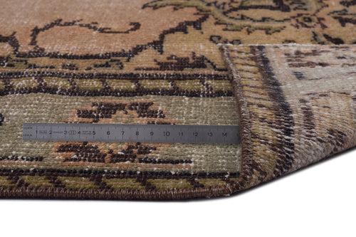 Load image 1 in gallery view. Kageta - Vintage Medallion Rug - 5'5 X 8'11