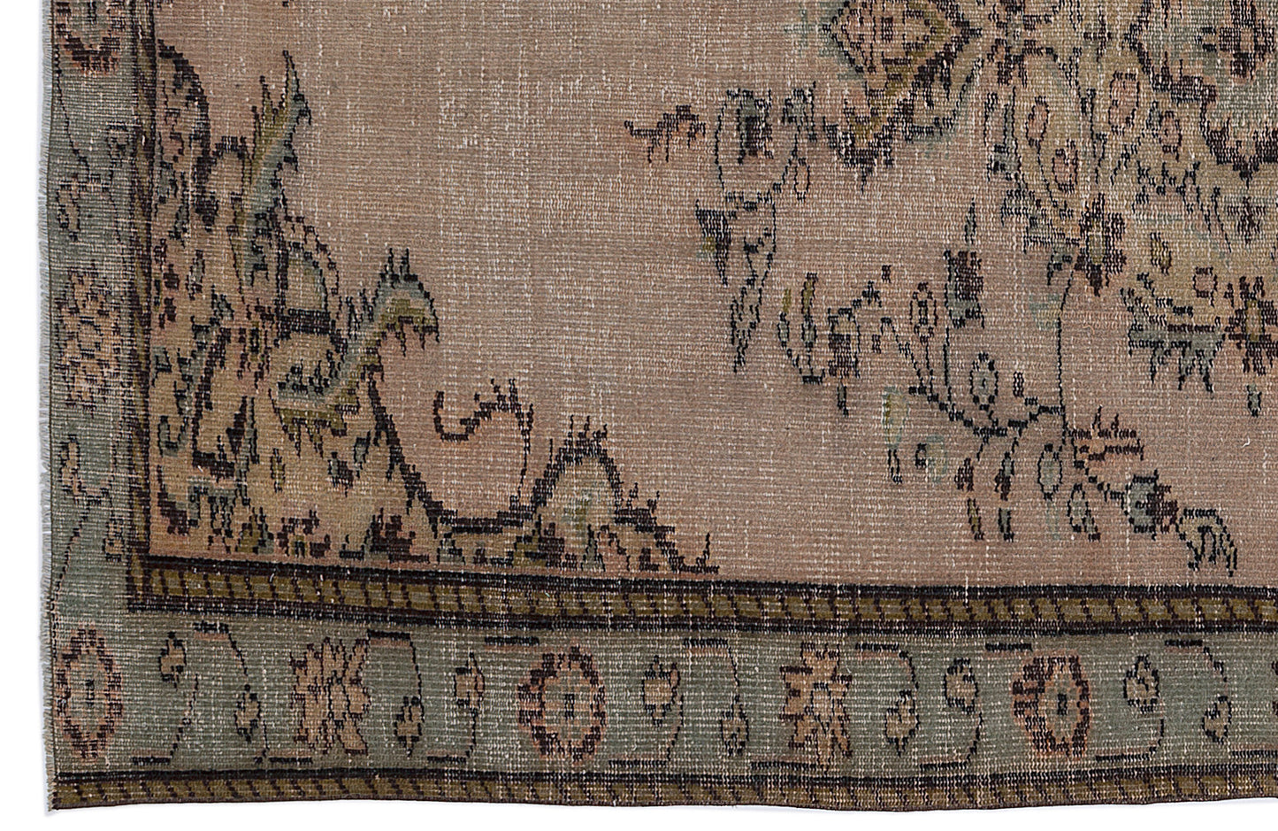 Kageta - Vintage Medallion Rug - 5'5 X 8'11