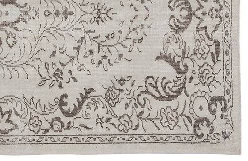 Load image 1 in gallery view. Kireane - Vintage Medallion Rug - 5'2 X 8'11