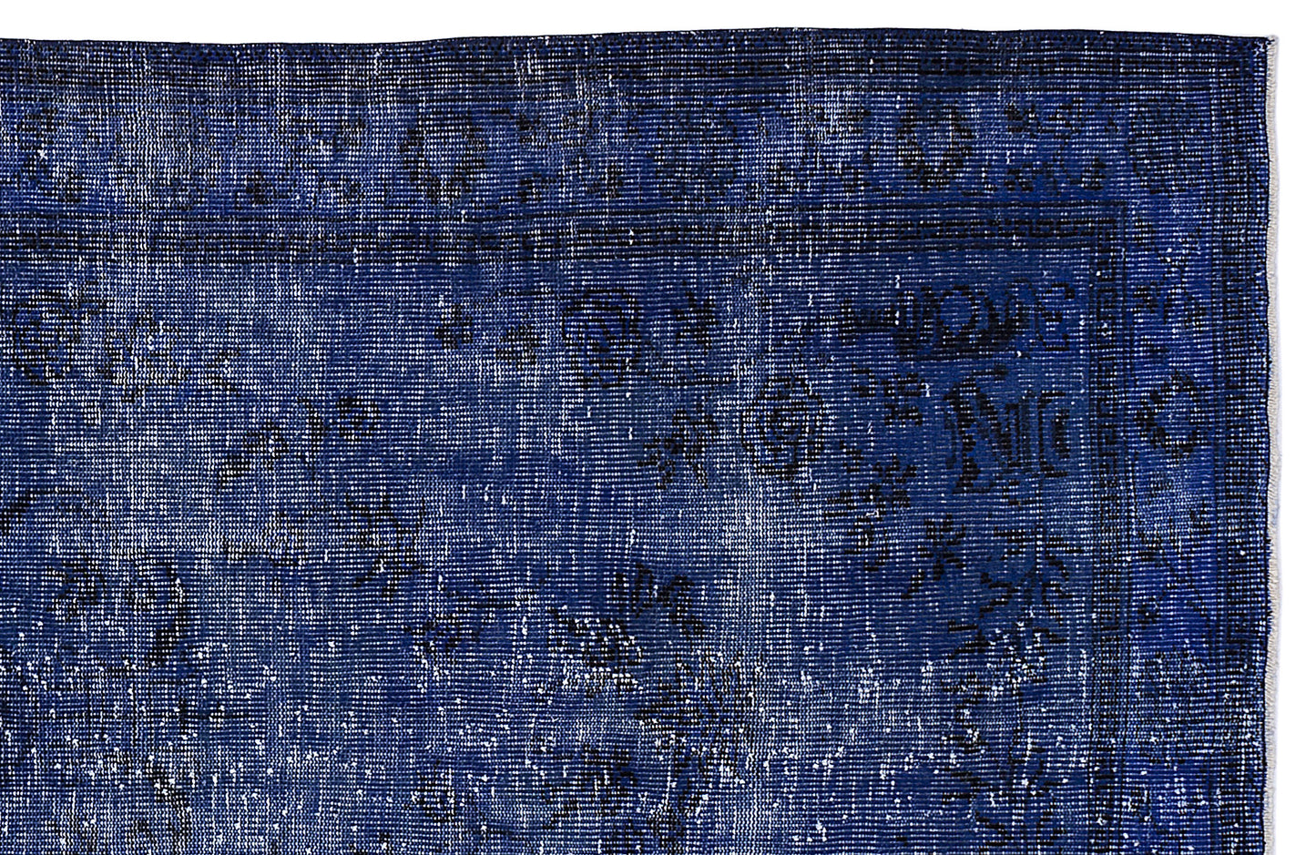 Nuhiyn - Vintage Distressed Rug - 4'10 X 9'5