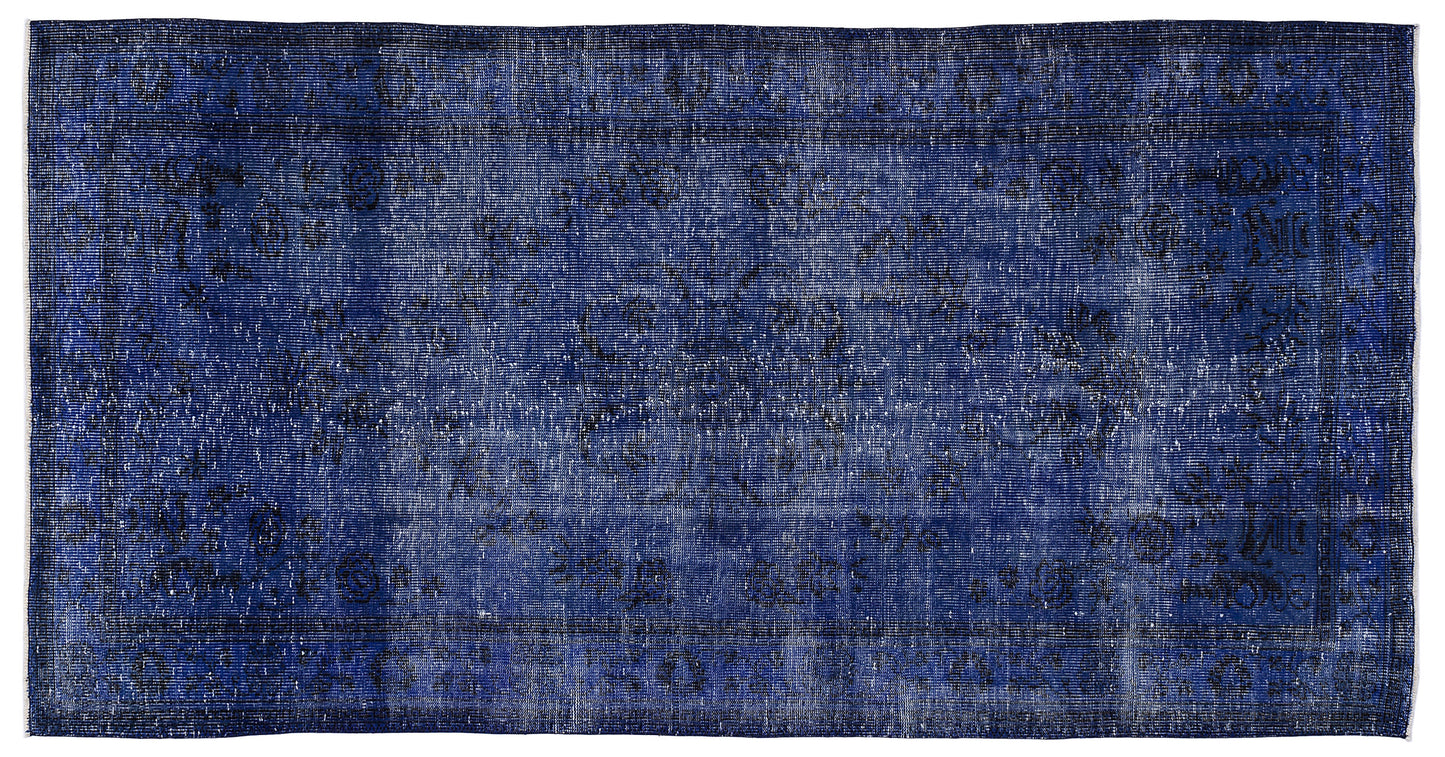 Nuhiyn - Vintage Distressed Rug - 4'10 X 9'5