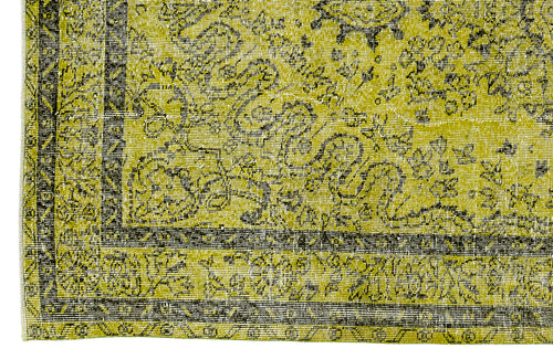 Load image 1 in gallery view. Broluan - Vintage Medallion Rug - 5'8 X 9'7