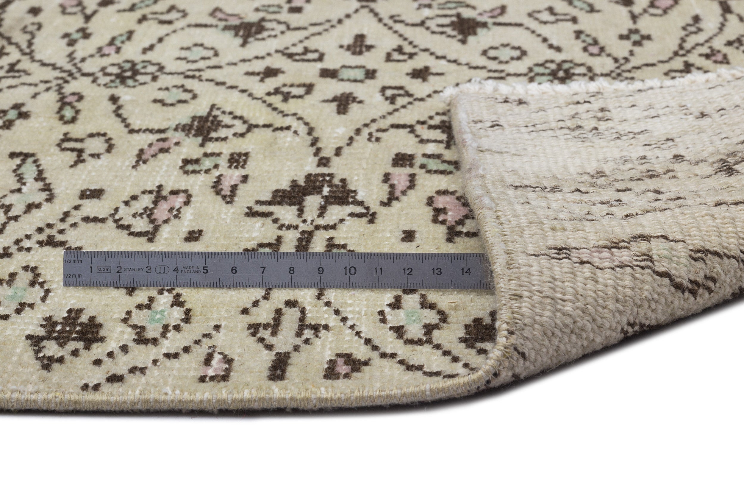 Likuil - Vintage Floral Rug - 5'5 X 8'11