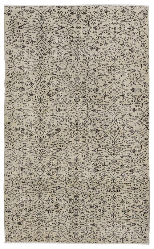 Load image 1 in gallery view. Likuil - Vintage Floral Rug - 5'5 X 8'11