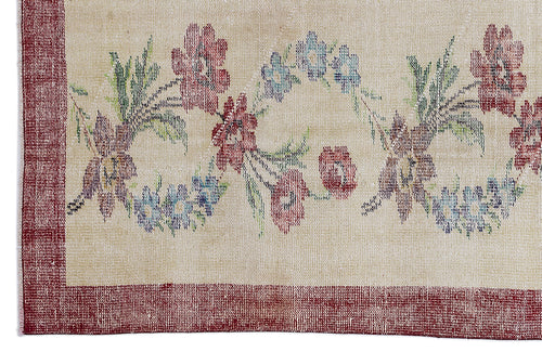 Load image 1 in gallery view. Lemean - Vintage Floral Rug - 5'7 X 8'8