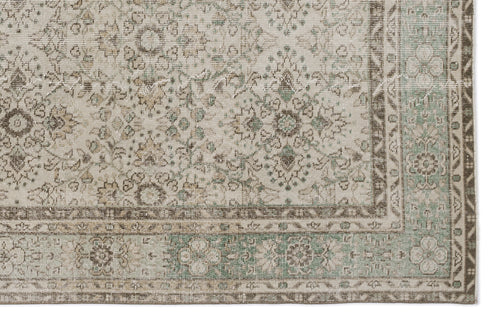 Load image 1 in gallery view. Paeda - Vintage Floral Rug - 6'6 X 10'3