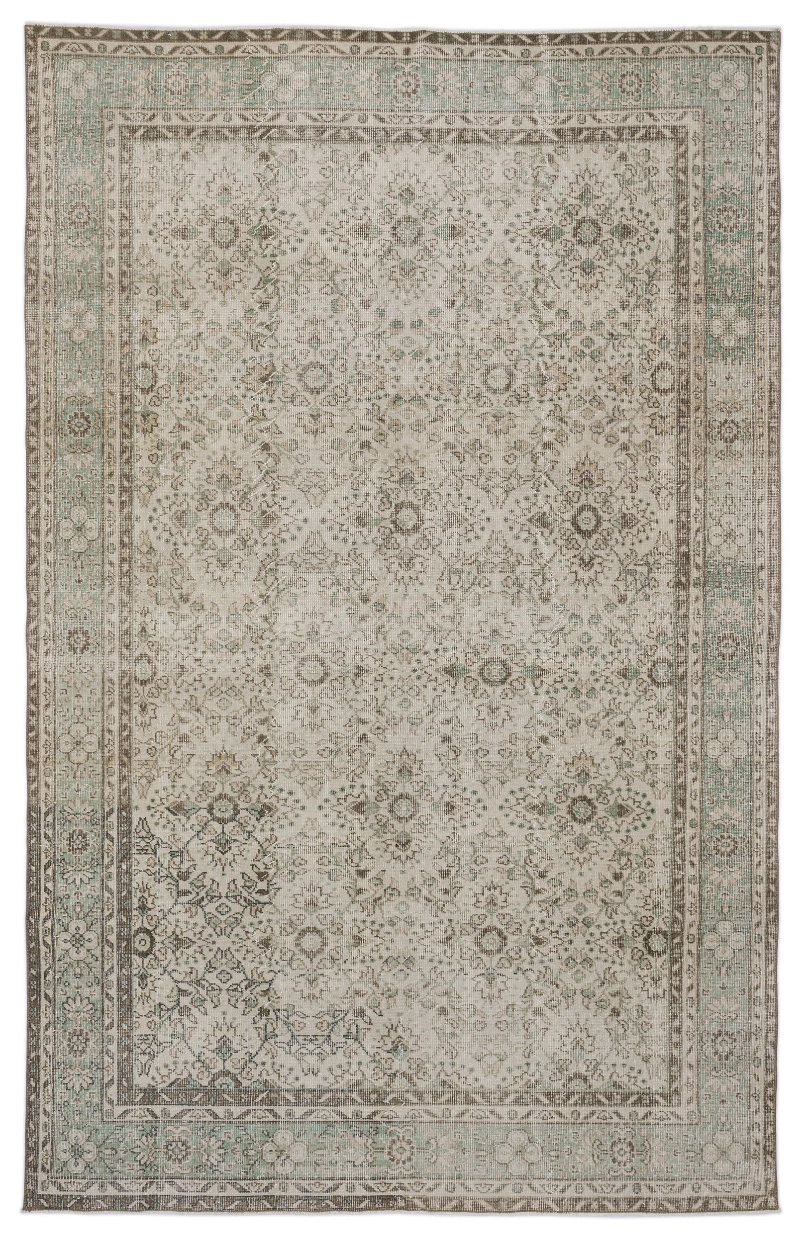 Paeda - Vintage Floral Rug - 6'6 X 10'3