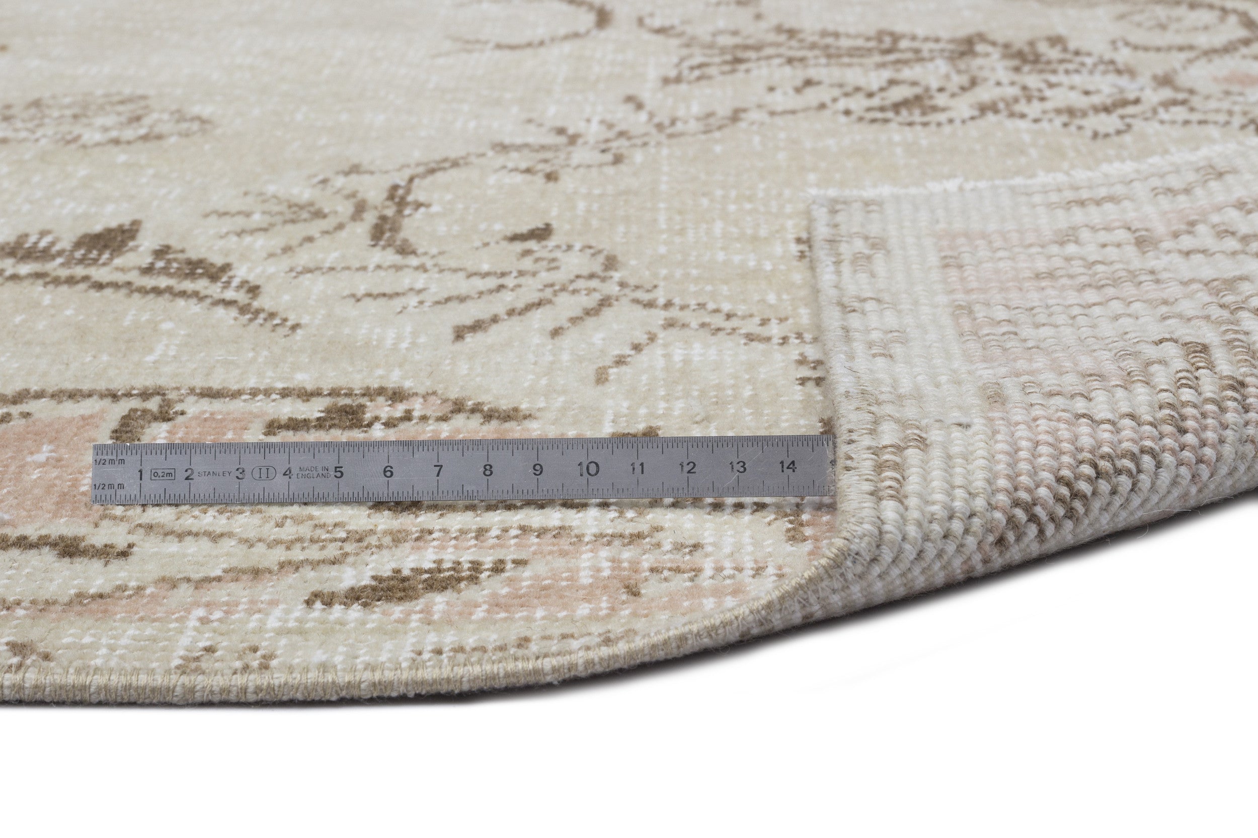 Graex - Vintage Medallion Rug - 5'6 X 9'9