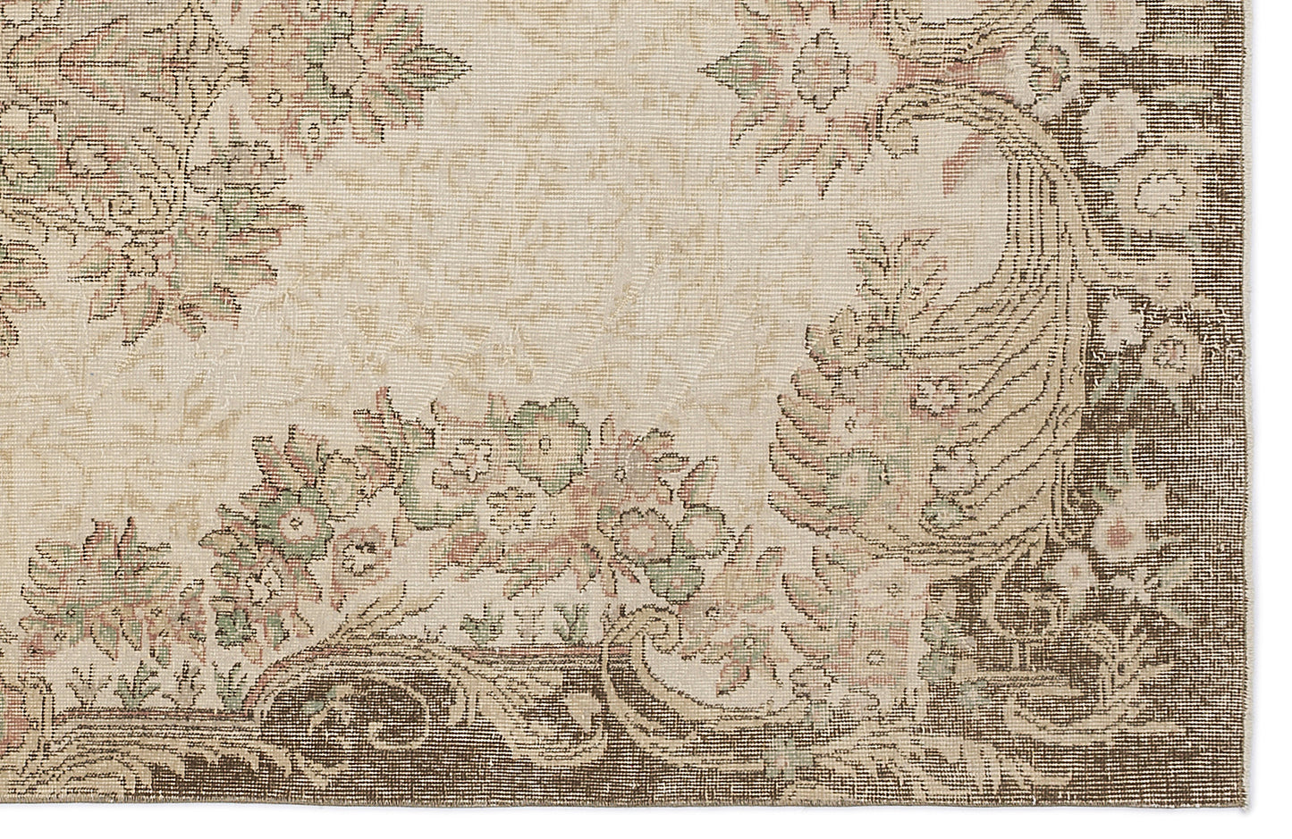 Bunura - Vintage Medallion Rug - 5'6 X 9'6