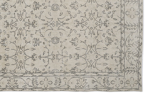 Load image 1 in gallery view. Cafiel - Vintage Floral Rug - 6'3 X 9'7