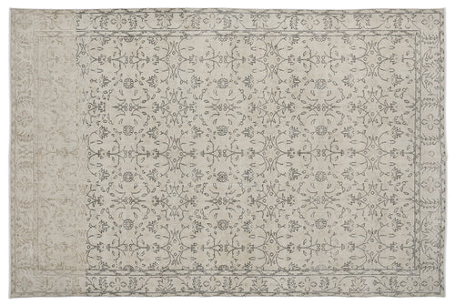 Load image 1 in gallery view. Cafiel - Vintage Floral Rug - 6'3 X 9'7