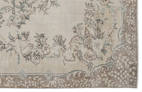 Load image 1 in gallery view. Saroon - Vintage Medallion Rug - 6'5 X 10'5