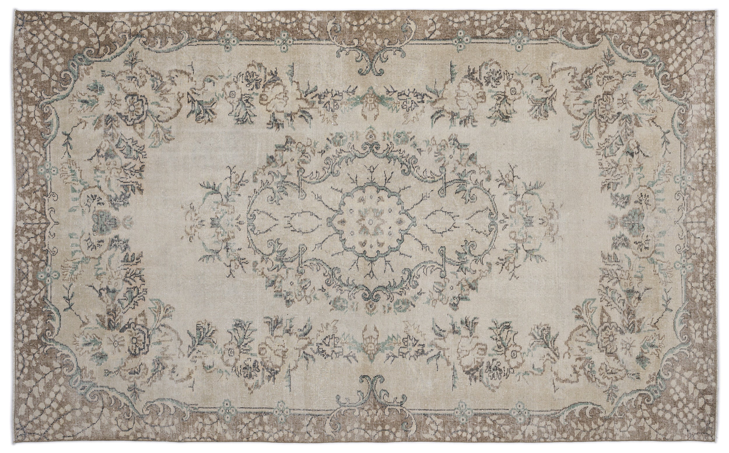 Saroon - Vintage Medallion Rug - 6'5 X 10'5