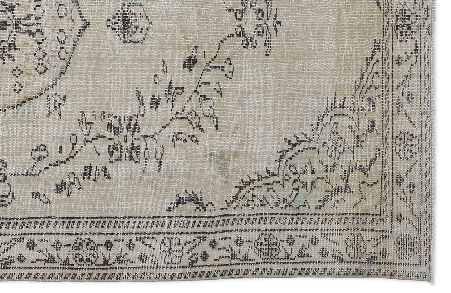 Lidail - Vintage Medallion Rug - 5'6 X 9'9