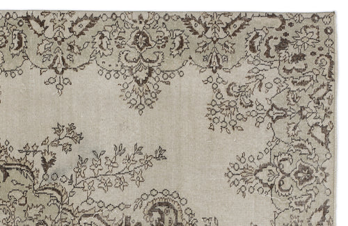 Load image 1 in gallery view. Thiveda - Vintage Medallion Rug - 6'2 X 9'9