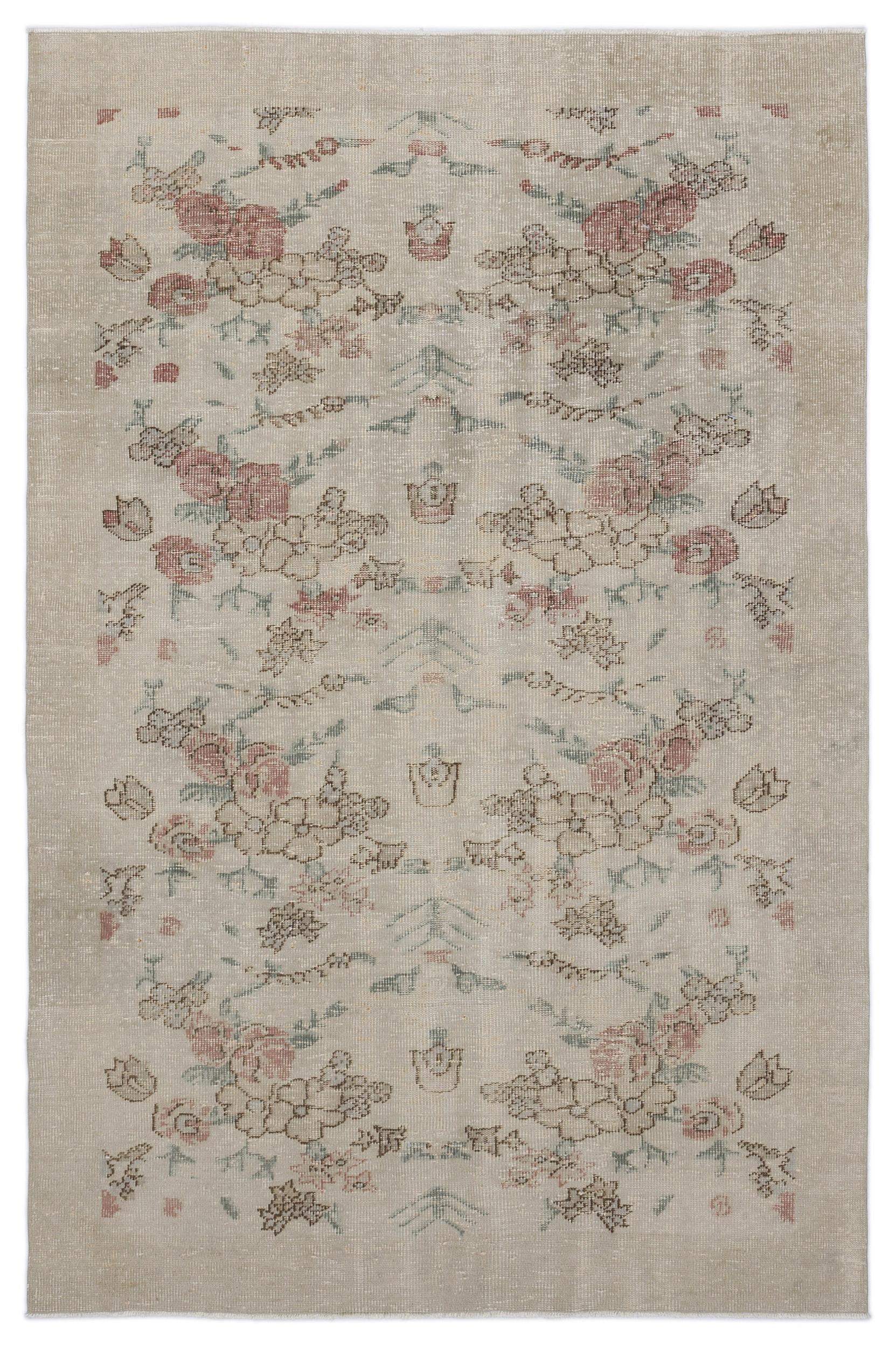 Paepoyn - Vintage Floral Rug - 5'7 X 8'6