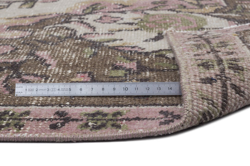 Bild 1 in Galerieansicht laden. Gomear - Vintage Medallion Rug - 5'10 X 9'5