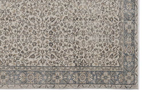 Load image 1 in gallery view. Keura - Vintage Floral Rug - 6'0 X 9'7