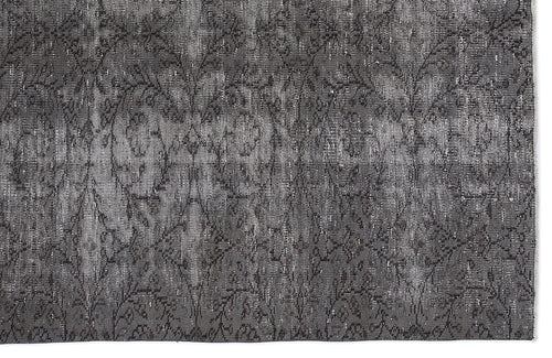 Load image 1 in gallery view. Trazoma - Vintage Floral Rug - 5'4 X 9'1