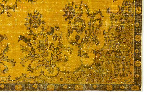 Load image 1 in gallery view. Metosa - Vintage Medallion Rug - 6'10 X 10'3