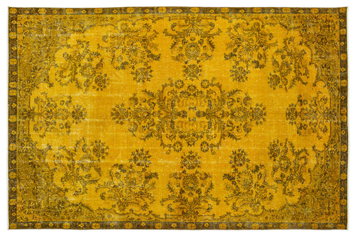 Load image 1 in gallery view. Metosa - Vintage Medallion Rug - 6'10 X 10'3