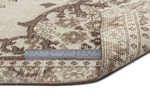 Load image 1 in gallery view. Drana - Vintage Medallion Rug - 5'3 X 8'8