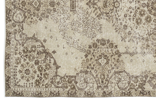 Load image 1 in gallery view. Drana - Vintage Medallion Rug - 5'3 X 8'8