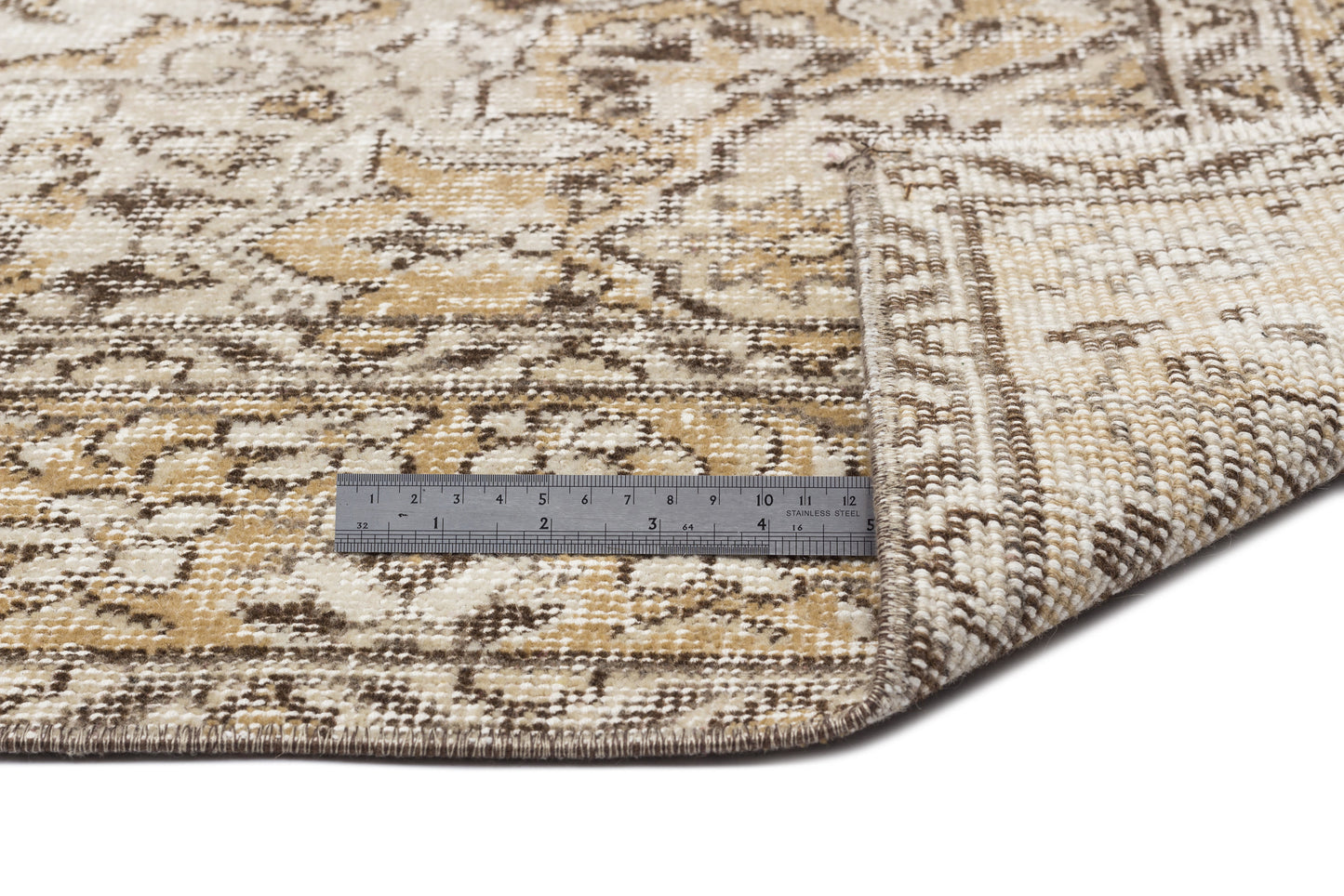 Zasola - Vintage Medallion Rug - 5'10 X 9'6