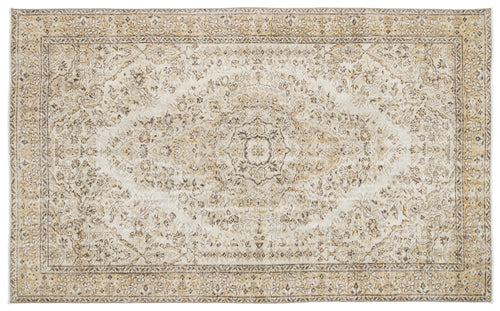 Load image 1 in gallery view. Zasola - Vintage Medallion Rug - 5'10 X 9'6