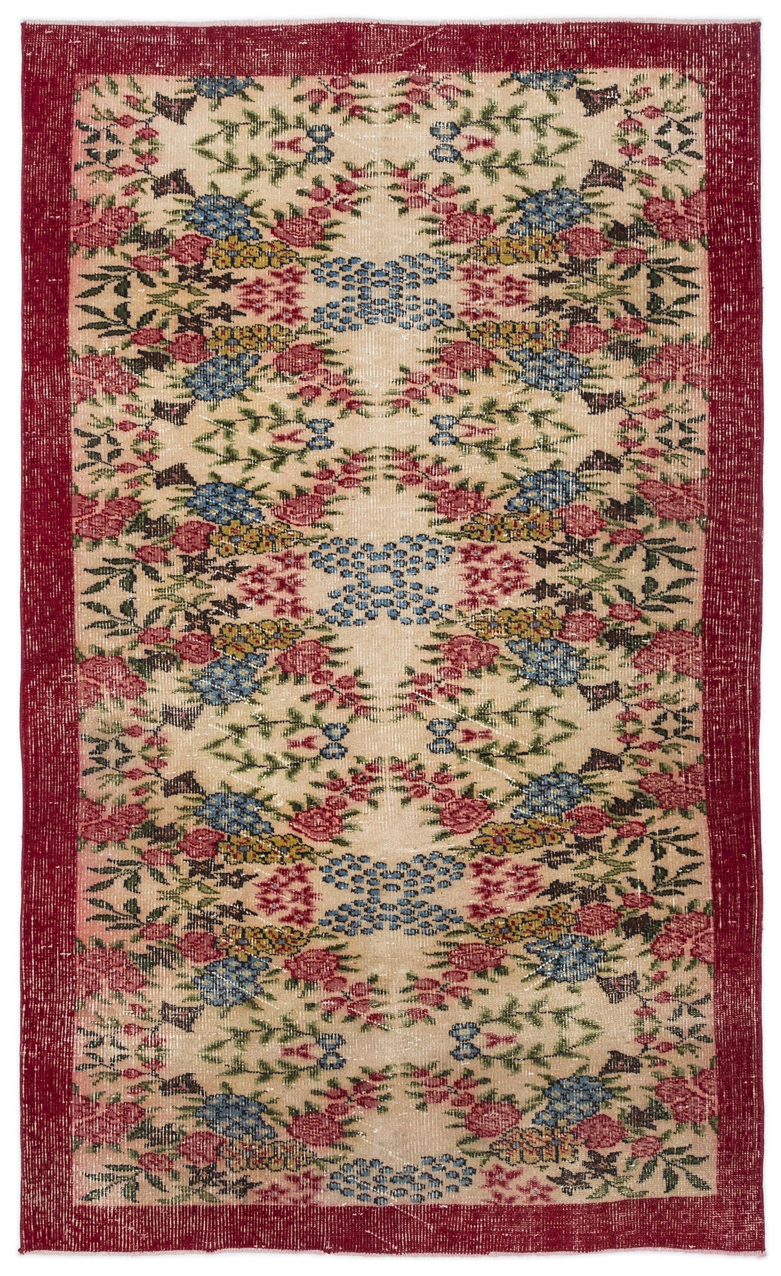 Brafaa - Vintage Floral Rug - 5'2 X 8'9