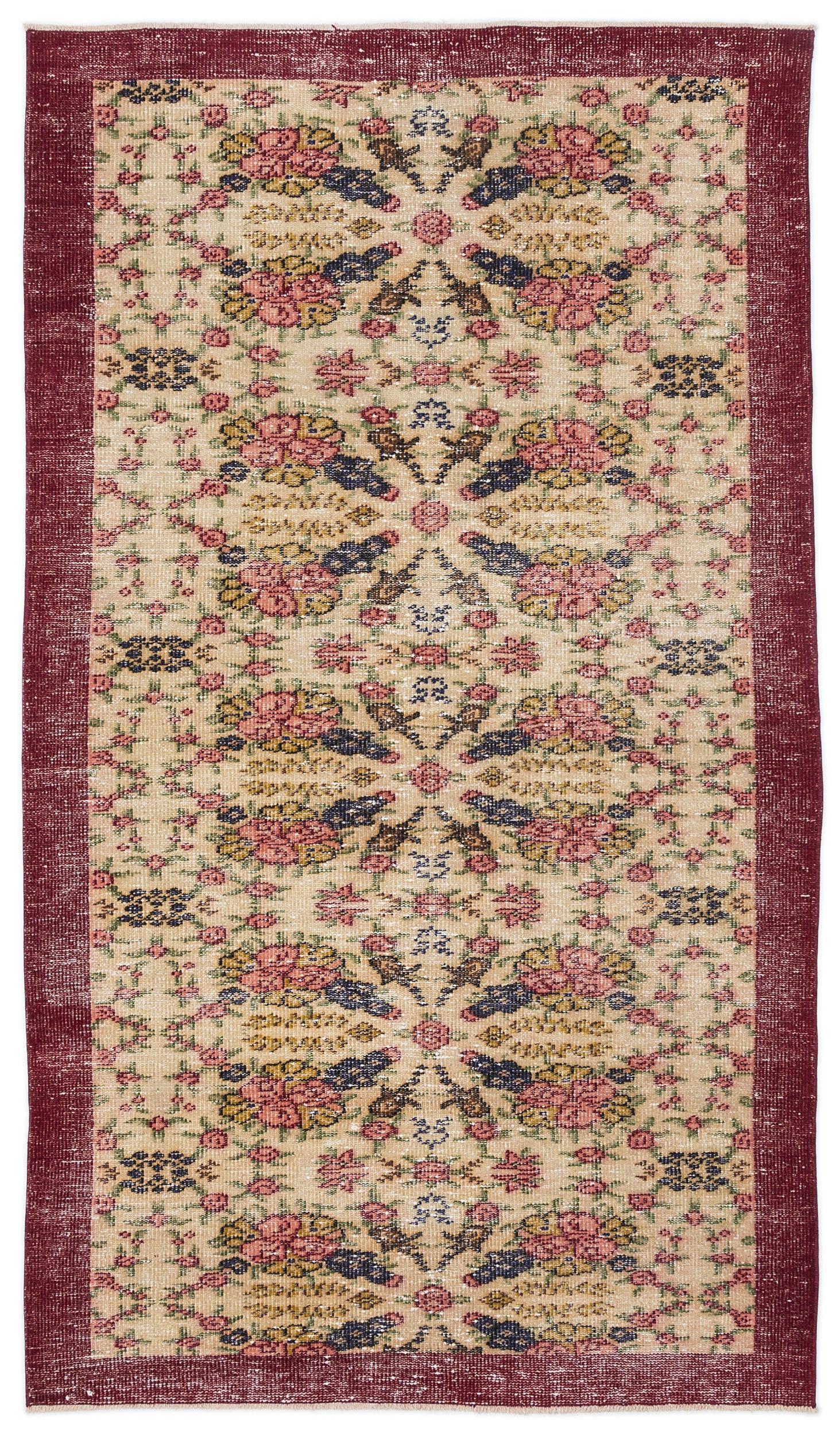 Trauva - Vintage Floral Rug - 4'4 X 7'9