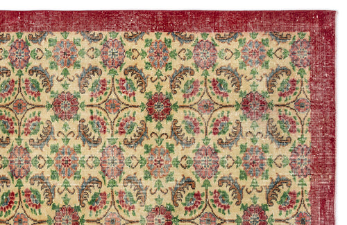 Load image 1 in gallery view. Breufeis - Vintage Floral Rug - 5'9 X 9'7