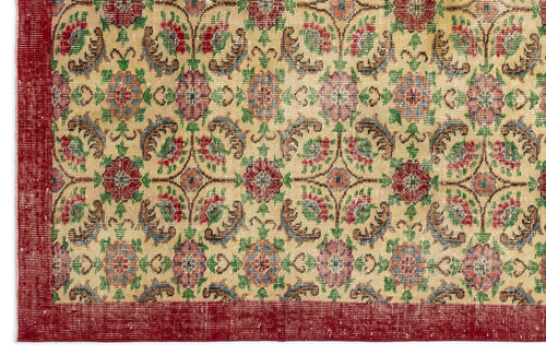 Load image 1 in gallery view. Breufeis - Vintage Floral Rug - 5'9 X 9'7