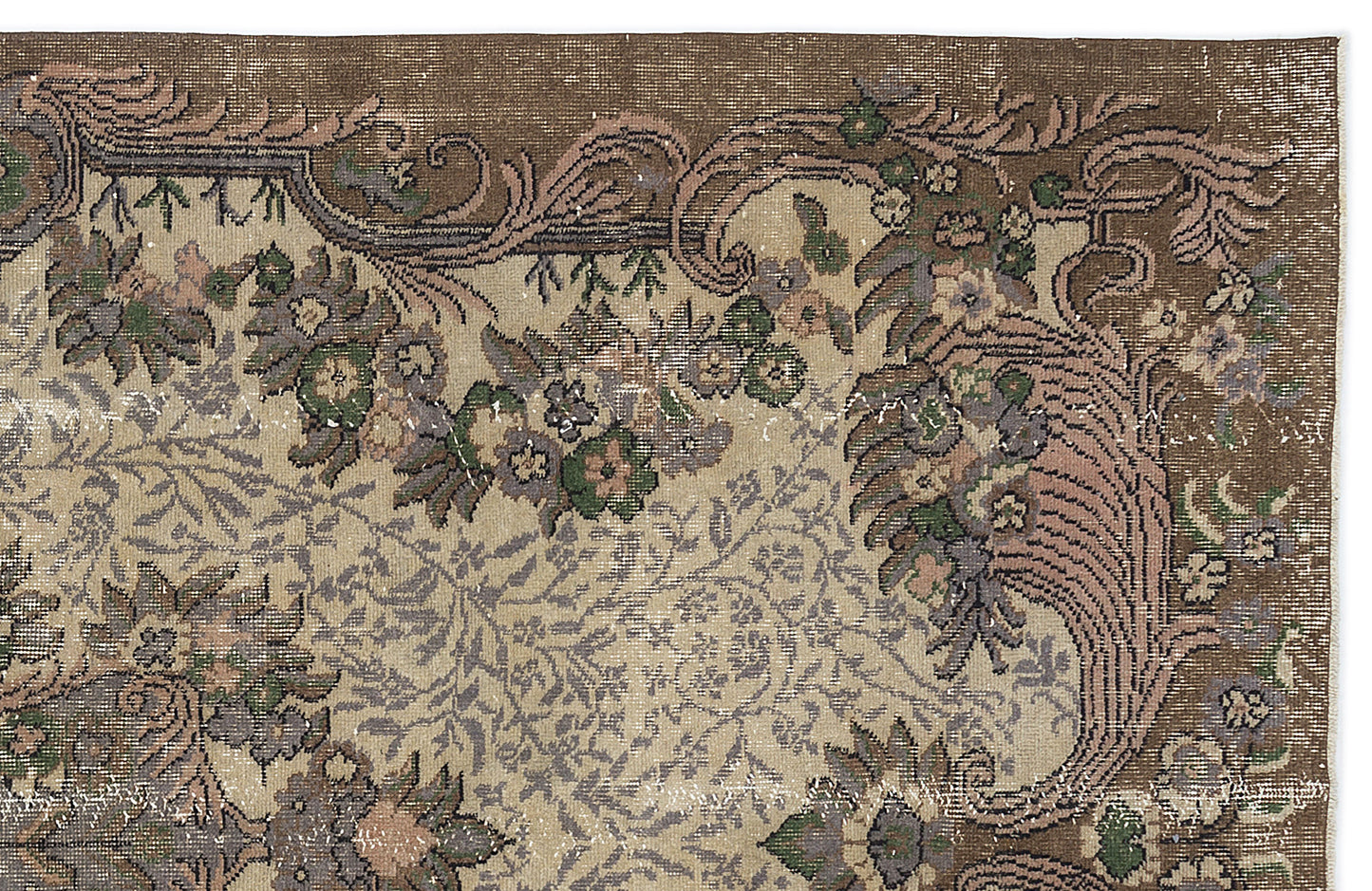 Ragoya - Vintage Medallion Rug - 5'5 X 9'10