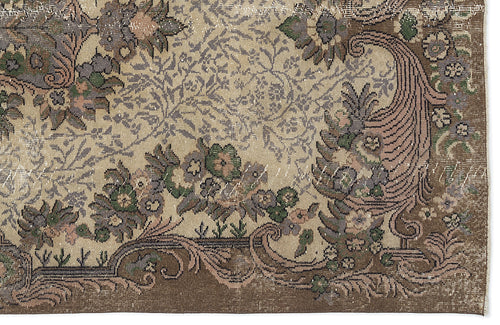 Load image 1 in gallery view. Ragoya - Vintage Medallion Rug - 5'5 X 9'10
