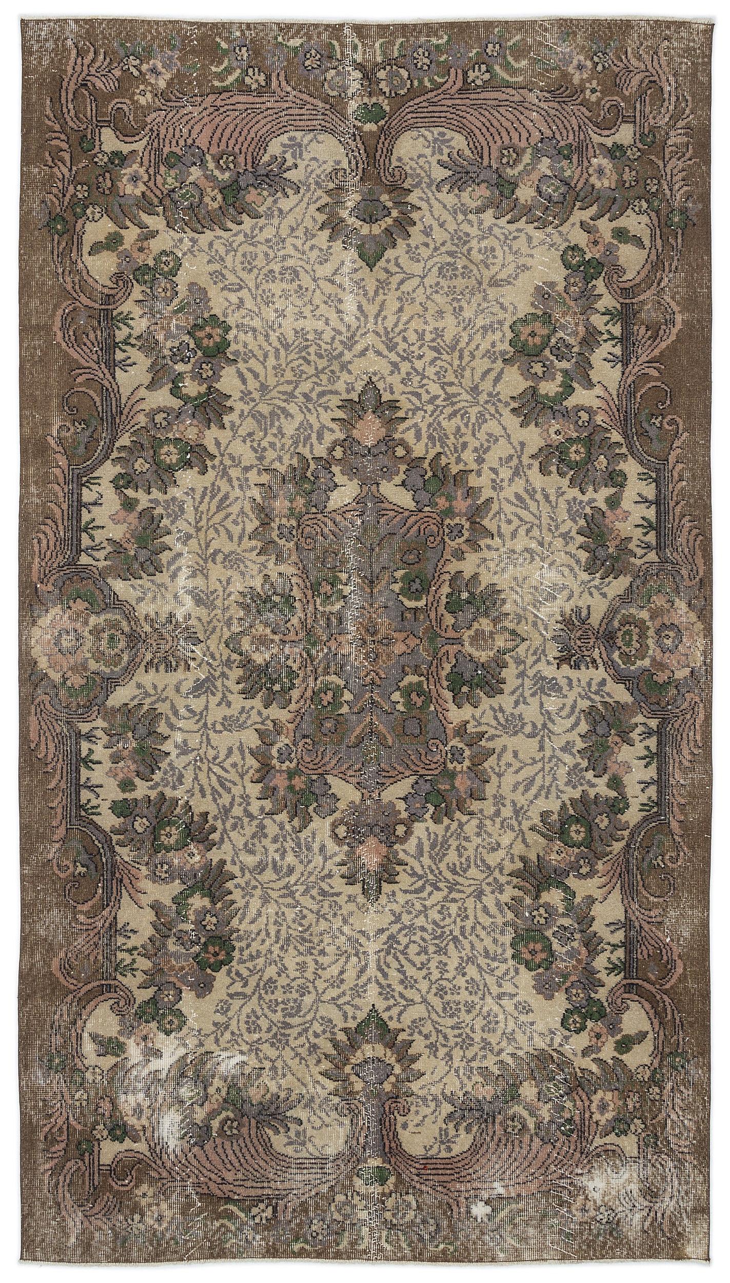 Ragoya - Vintage Medallion Rug - 5'5 X 9'10