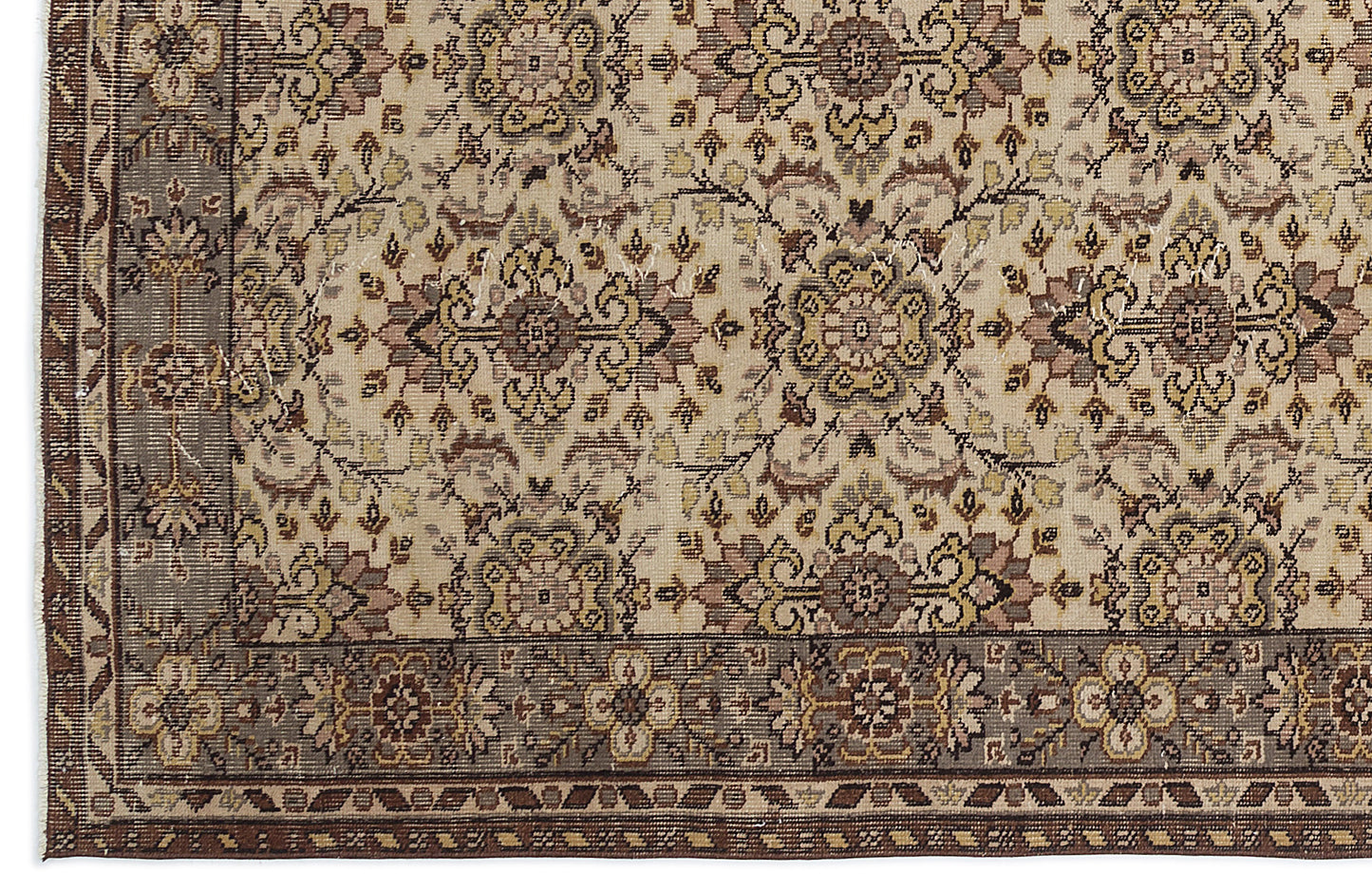 Frareva - Vintage Floral Rug - 5'6 X 9'2