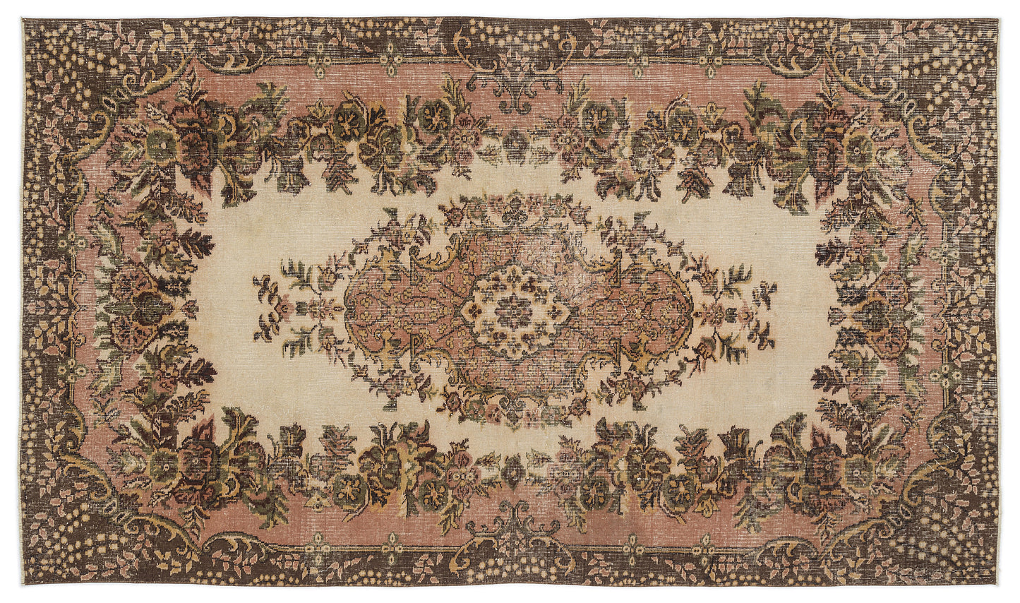 Nagaon - Vintage Medallion Rug - 5'4 X 9'5