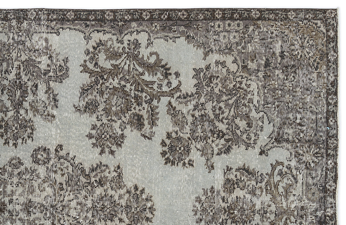 Fesaix - Vintage Medallion Rug - 5'5 X 8'3