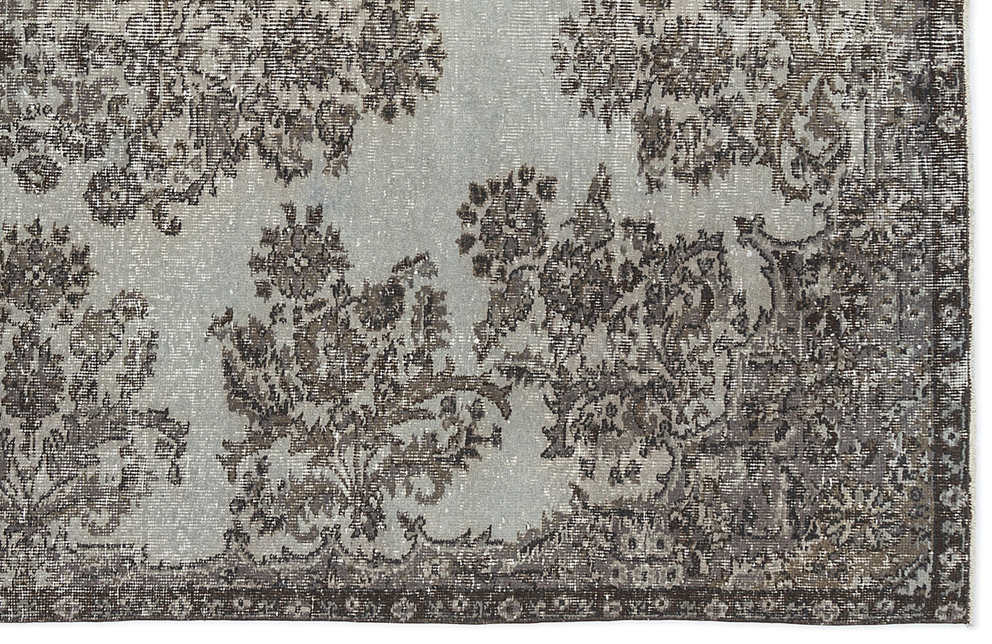 Fesaix - Vintage Medallion Rug - 5'5 X 8'3