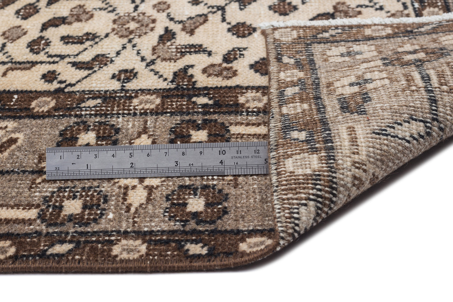 Thaetaex - Vintage Floral Rug - 5'7 X 9'5