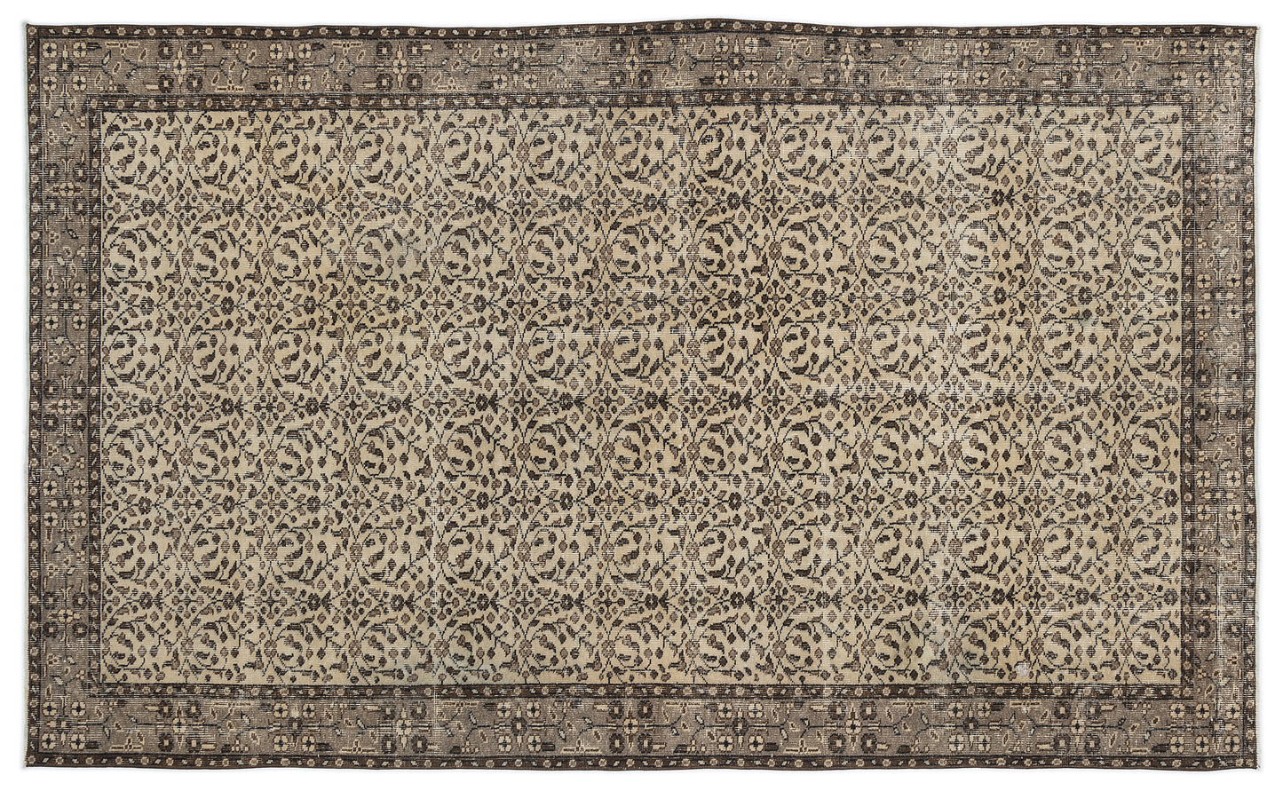 Thaetaex - Vintage Floral Rug - 5'7 X 9'5