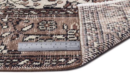 Load image 1 in gallery view. Lenion - Vintage Floral Rug - 4'6 X 8'6