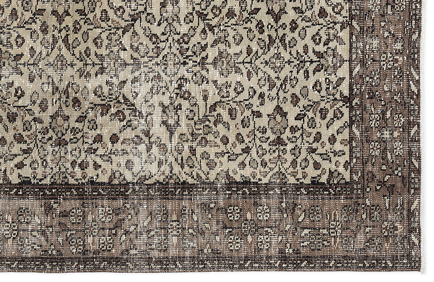 Lenion - Vintage Floral Rug - 4'6 X 8'6
