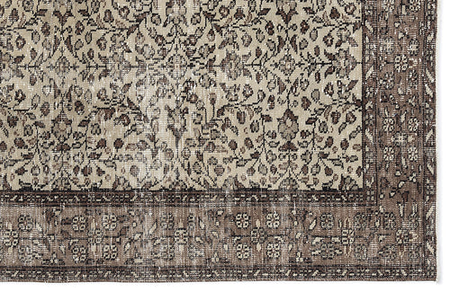 Load image 1 in gallery view. Lenion - Vintage Floral Rug - 4'6 X 8'6
