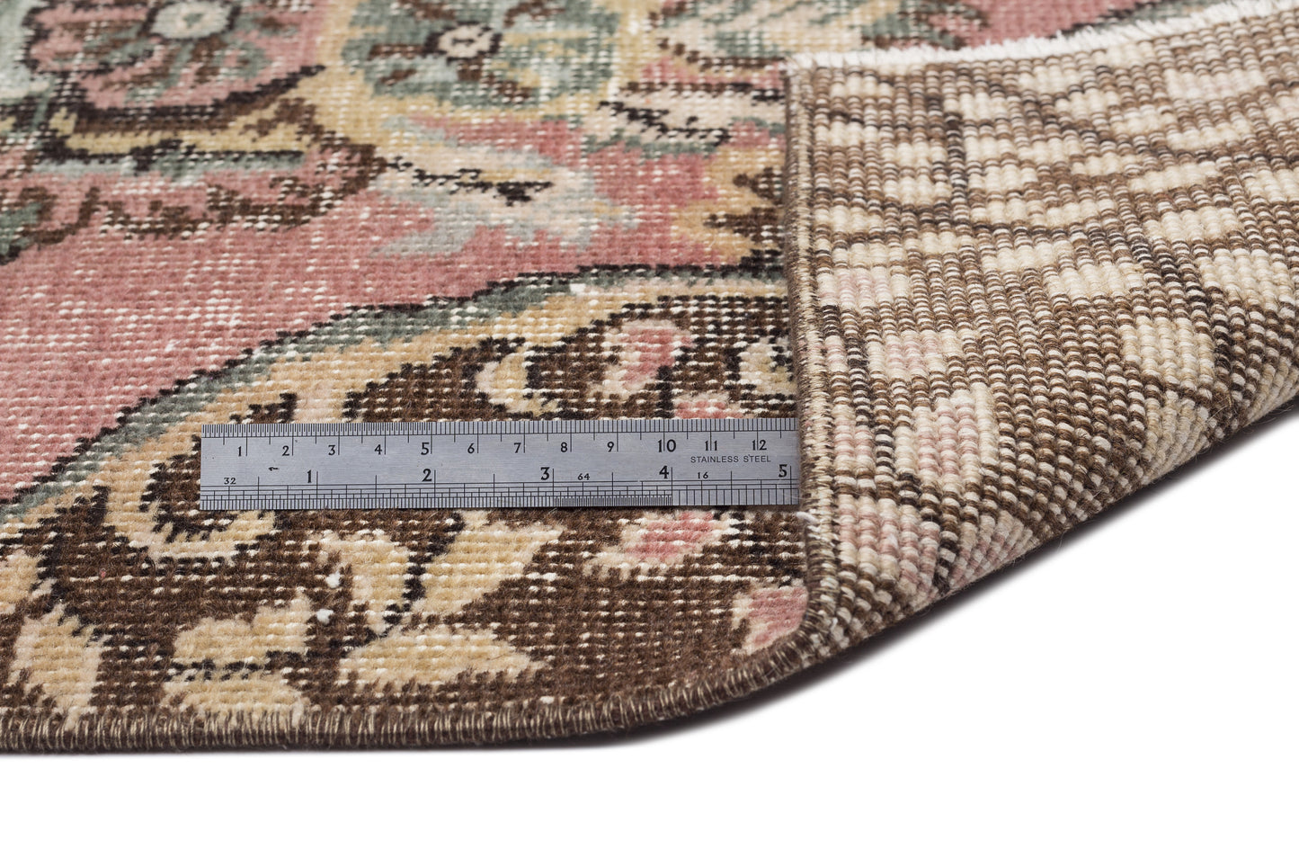 Pradiar - Vintage Medallion Rug - 5'6 X 9'4