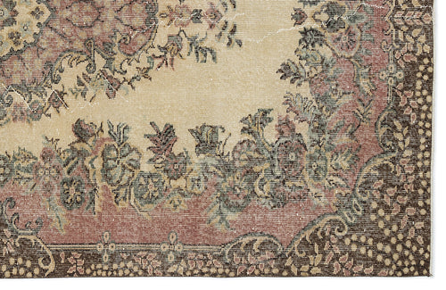 Load image 1 in gallery view. Pradiar - Vintage Medallion Rug - 5'6 X 9'4