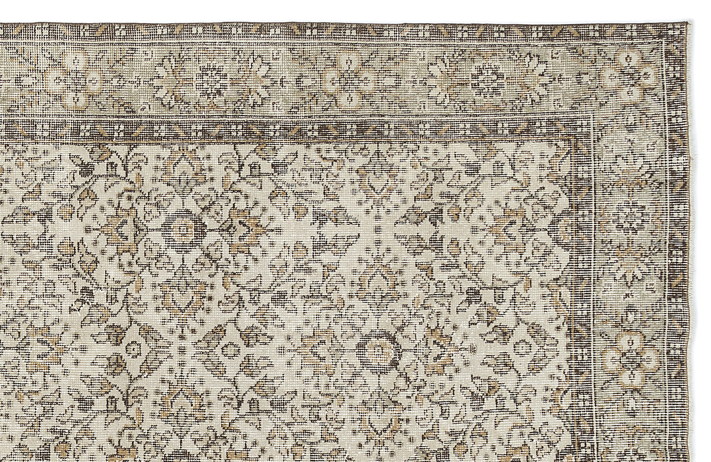 Baegael - Vintage Floral Rug - 5'10 X 9'11