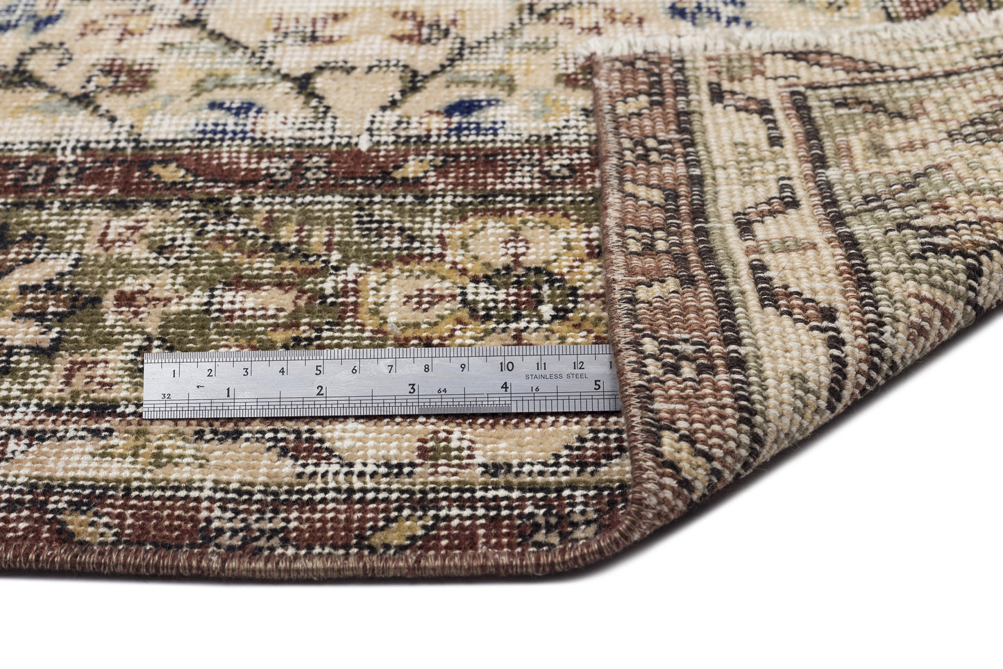 Preane - Vintage Floral Rug - 5'9 X 8'6